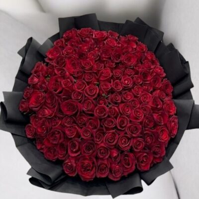 Tiered Crimson Grandeur